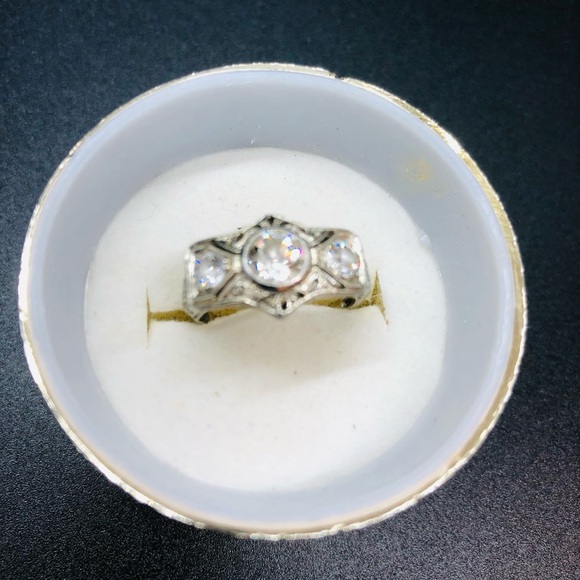 The Puurrrfect Gift - Picture 1 of 4